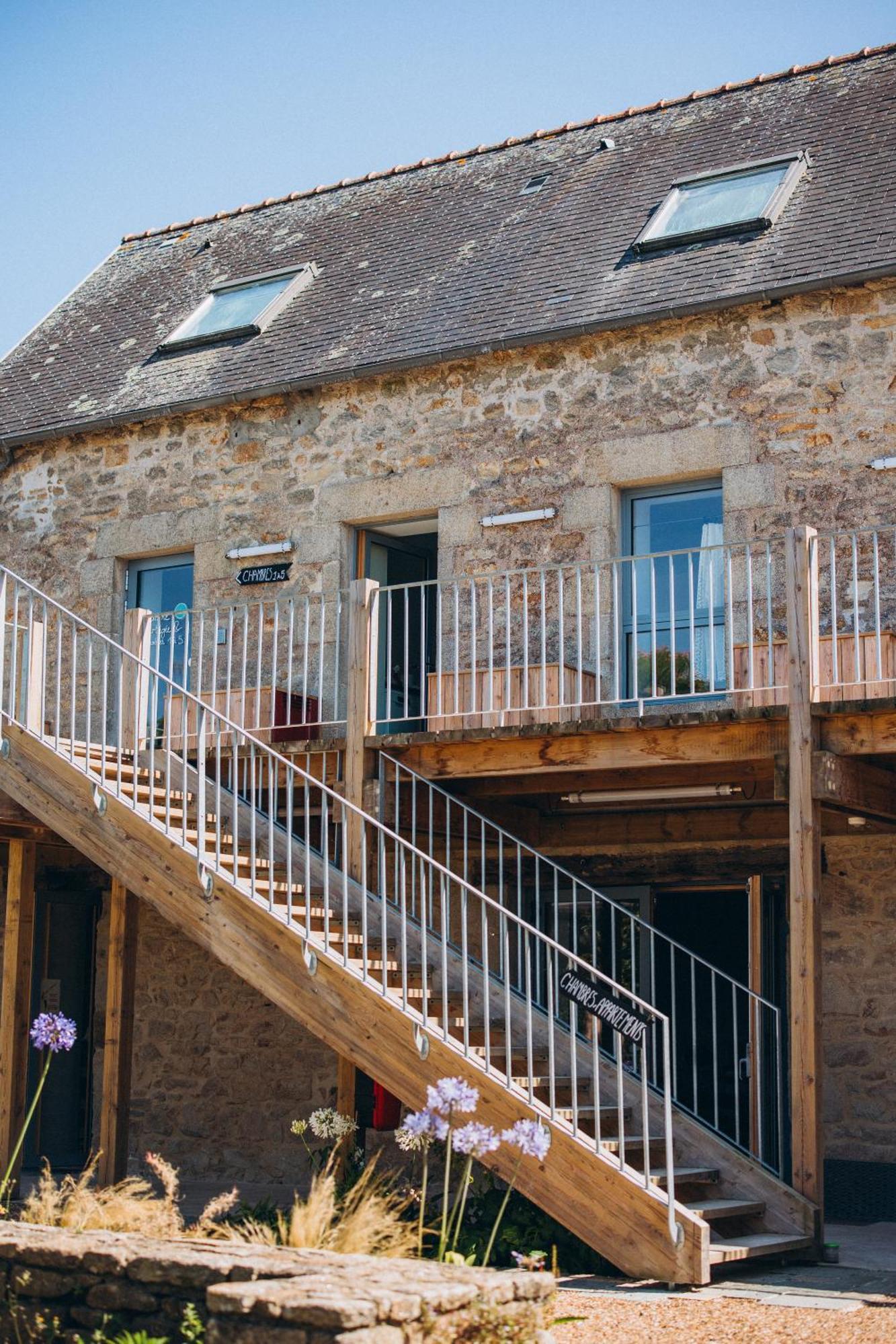 Bigouden Makers Hotel Pont-lʼAbbé Exterior foto